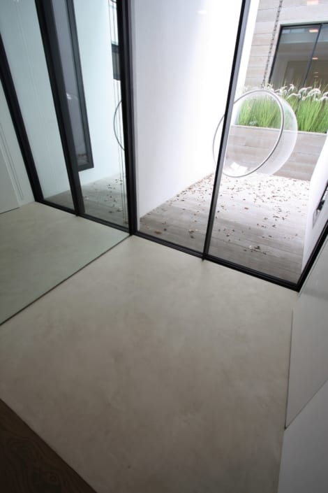 Claystone Floor