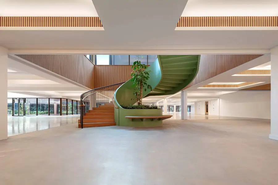 Microcement walkways through the AA HQ workspace at Plant, Basingstoke